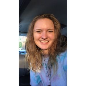 Meet your Posher, Rebecca